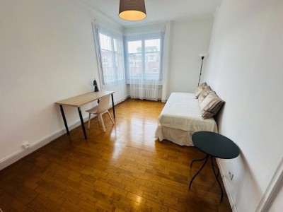 APPARTEMENT T3 A LOUER - ST ETIENNE BADOUILLERE/CENTRE VILLE - 77.7 m2 - 790€ charges comprises par mois