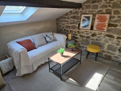T3 Meublé mansardé A LOUER - ST ETIENNE BAS FAURIEL / ST ROCH - 58.76 m2 - 500 € charges comprises par mois