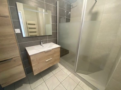 APPARTEMENT T3 - ST ETIENNE BELLEVUE - 72.18 m2 - LOUÉ