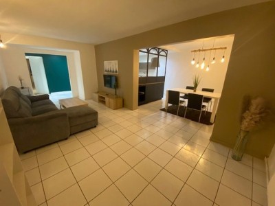APPARTEMENT T3 A LOUER - ST ETIENNE BERGSON - 91.48 m2 - 875€ charges comprises par mois