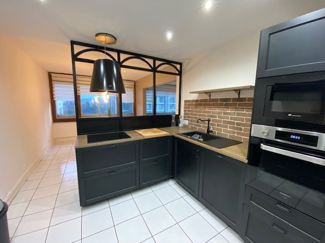 APPARTEMENT T3 - ST ETIENNE BERGSON - 91.48 m2 - LOU&Eacute;