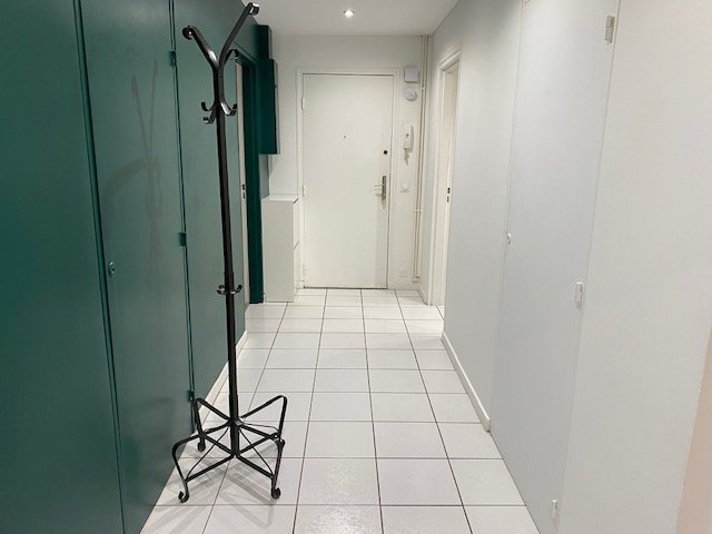 APPARTEMENT T3 - ST ETIENNE BERGSON - 91.48 m2 - LOU&Eacute;