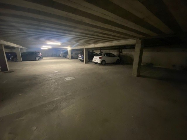 APPARTEMENT T3 - ST ETIENNE BERGSON - 91.48 m2 - LOU&Eacute;