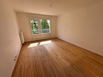 T3 BALCON GARAGE A LOUER - ST ETIENNE CENTRE DEUX/BELLEVUE - 60.15 m2 - 700 € charges comprises par mois