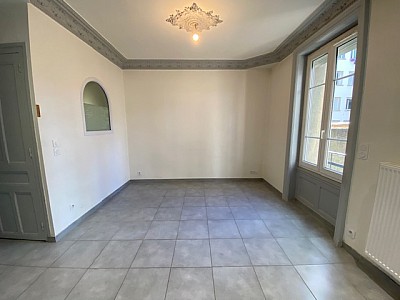 APPARTEMENT T3 A LOUER - ST ETIENNE CENTRE DEUX / TREFILERIE - 53.92 m2 - 525€ charges comprises par mois