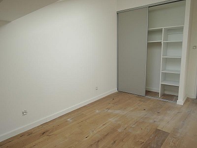 APPARTEMENT T3 A LOUER - ST ETIENNE CENTRE VILLE - 83.36 m2 - 915€ charges comprises par mois