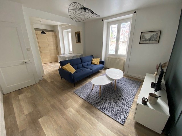 APPARTEMENT T3 - ST ETIENNE CENTRE VILLE - 69.13 m2 - LOU&Eacute;