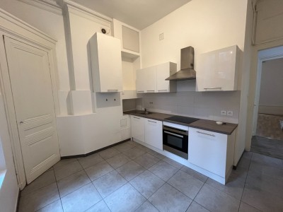 APPARTEMENT T3 - ST ETIENNE CENTRE VILLE - 96.27 m2 - LOUÉ