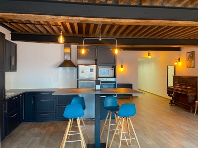 APPARTEMENT T3 A LOUER - ST ETIENNE CENTRE VILLE - 96.07 m2 - 840 € charges comprises par mois