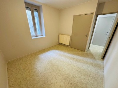 APPARTEMENT T3 A LOUER - ST ETIENNE CHATEAUCREUX/RICHELANDIERE - 62.13 m2 - 497€ charges comprises par mois