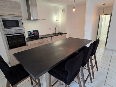 Appartement avec terrasse A LOUER - ST ETIENNE CITE DU DESIGN - 70.47 m2 - 770€ charges comprises par mois