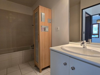 Appartement avec terrasse A LOUER - ST ETIENNE CITE DU DESIGN - 70.47 m2 - 770€ charges comprises par mois