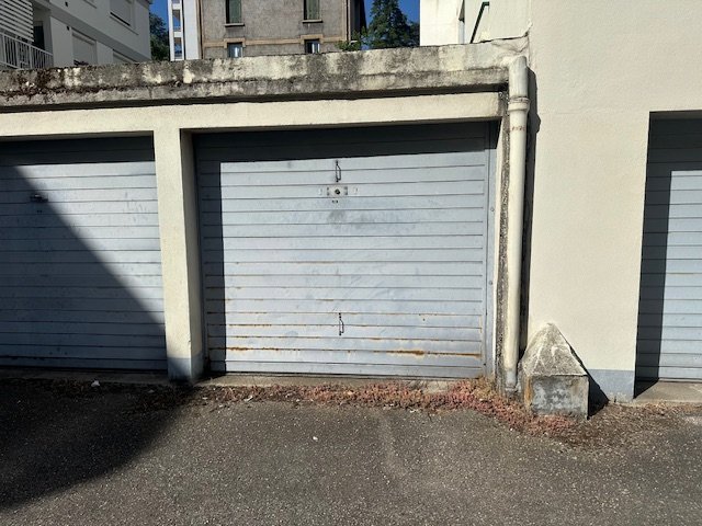 APPARTEMENT T3 - ST ETIENNE Cours Fauriel - 91.53 m2 - LOU&Eacute;