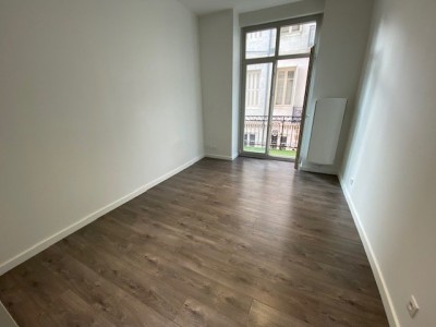 APPARTEMENT T3 - ST ETIENNE DORIAN/PEUPLE - 83.79 m2 - LOUÉ