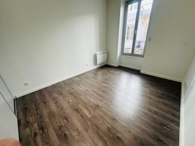 APPARTEMENT T3 A LOUER - ST ETIENNE DORIAN/PEUPLE - 74.41 m2 - 690 &euro; charges comprises par mois