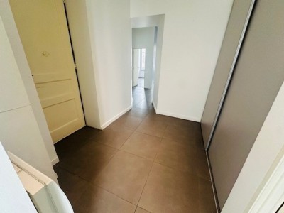 APPARTEMENT T3 A LOUER - ST ETIENNE DORIAN/PEUPLE - 74.41 m2 - 690 &euro; charges comprises par mois