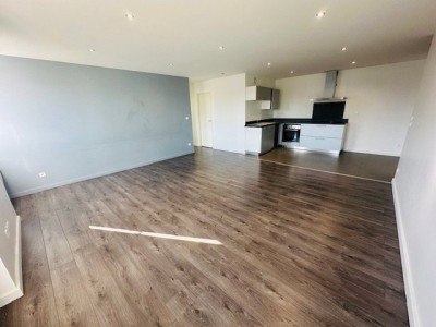 APPARTEMENT T3 A LOUER - ST ETIENNE DORIANT/PEUPLE - 75.89 m2 - 730€ charges comprises par mois