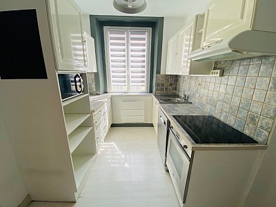 APPARTEMENT T3 - ST ETIENNE FACULTE   CENTRE DEUX - 86.2 m2 - LOUÉ
