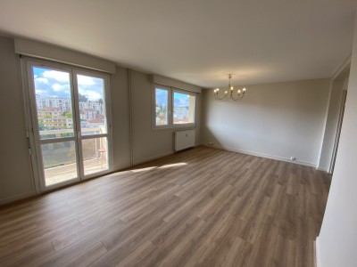 APPARTEMENT T3 A LOUER - ST ETIENNE FAURIEL - 66.57 m2 - 840 € charges comprises par mois