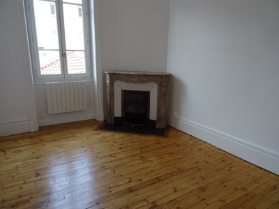 APPARTEMENT T3 A LOUER - ST ETIENNE Fauriel/Rond Point - 52.15 m2 - 560€ charges comprises par mois