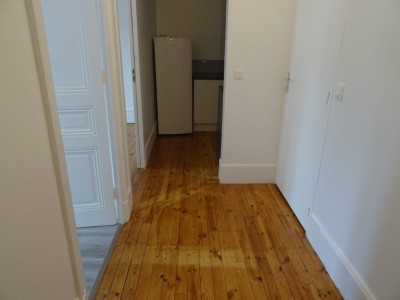 APPARTEMENT T3 A LOUER - ST ETIENNE Fauriel/Rond Point - 52.15 m2 - 560€ charges comprises par mois