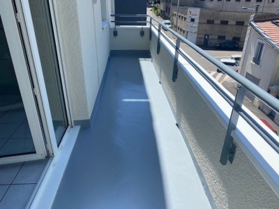 T3 en Duplex A LOUER - ST ETIENNE FAURIEL/ST ROCH - 81.08 m2 - 850�&euro; charges comprises par mois