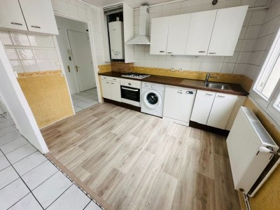APPARTEMENT T3 A LOUER - ST ETIENNE FAURIEL/VIVARAIZE - 53.83 m2 - 515 € charges comprises par mois