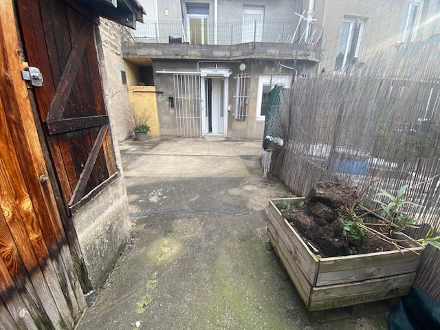 APPARTEMENT T3 - ST ETIENNE HAUT DE JACQUARD - 60.73 m2 - LOU&Eacute;