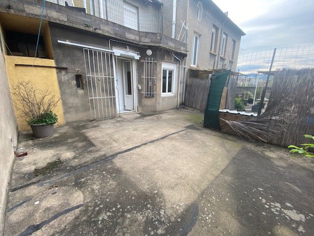 APPARTEMENT T3 - ST ETIENNE HAUT DE JACQUARD - 60.73 m2 - LOU&Eacute;