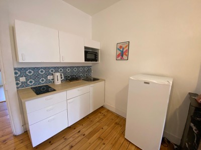 APPARTEMENT T3 A LOUER - ST ETIENNE HOTEL DE VILLE/JEAN JAURES - 47.86 m2 - 560 € charges comprises par mois