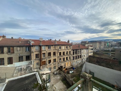 APPARTEMENT T3 - ST ETIENNE JACQUARD - 75.81 m2 - LOUÉ