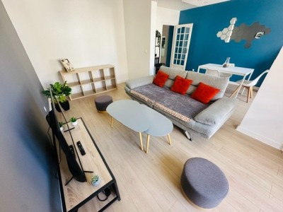 3 Pièces Meublé A LOUER - ST ETIENNE JEAN JAURES/JACQUARD - 85.35 m2 - 820 &euro; charges comprises par mois
