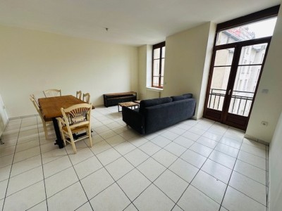 APPARTEMENT T3 A LOUER - ST ETIENNE JEAN JAURES - 62.94 m2 - 620€ charges comprises par mois