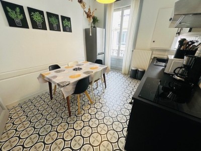 APPARTEMENT T3 A LOUER - ST ETIENNE JEAN JAURES - 73.16 m2 - 725 € charges comprises par mois