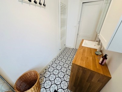 APPARTEMENT T3 A LOUER - ST ETIENNE JEAN JAURES - 73.16 m2 - 725 € charges comprises par mois