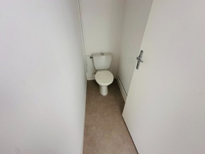 APPARTEMENT T3 A LOUER - ST ETIENNE JEAN JAURES - 74.85 m2 - 565 &euro; charges comprises par mois