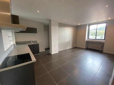 APPARTEMENT T3 - ST ETIENNE LIBERATION - 61.44 m2 - LOUÉ