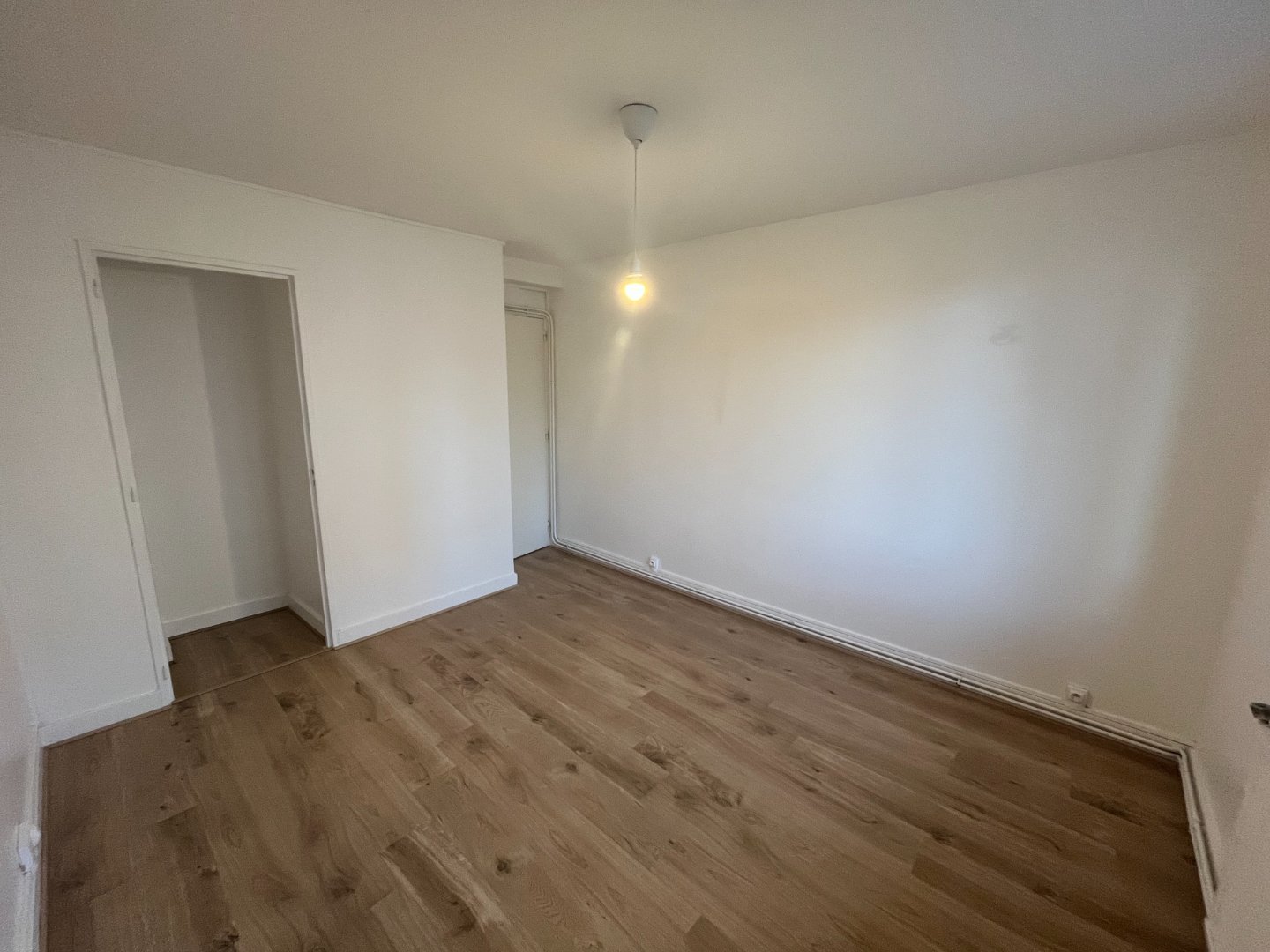 APPARTEMENT T3 - ST ETIENNE Montplaisir/Haut Fauriel - 56.46 m2 - LOU&Eacute;
