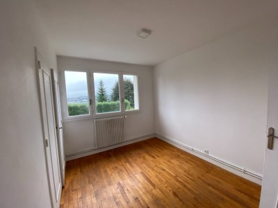 APPARTEMENT T3 - ST ETIENNE MONTPLAISIR - 57.19 m2 - LOUÉ
