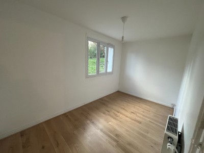 APPARTEMENT T3 - ST ETIENNE MONTPLAISIR - 56.46 m2 - LOUÉ