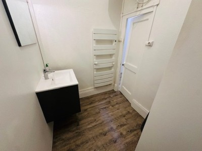 3 Pi�ces A LOUER - ST ETIENNE PLACE CARNOT - 68.3 m2 - 520�&euro; charges comprises par mois