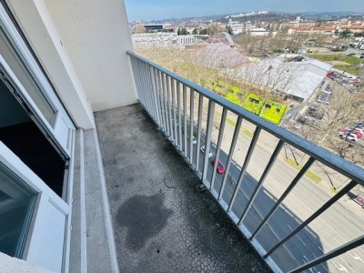 APPARTEMENT T3 A LOUER - ST ETIENNE PLAINE ACHILLE/CHATEAUCREUX - 63.74 m2 - 700 € charges comprises par mois