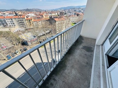 APPARTEMENT T3 A LOUER - ST ETIENNE PLAINE ACHILLE/CHATEAUCREUX - 63.74 m2 - 700 € charges comprises par mois