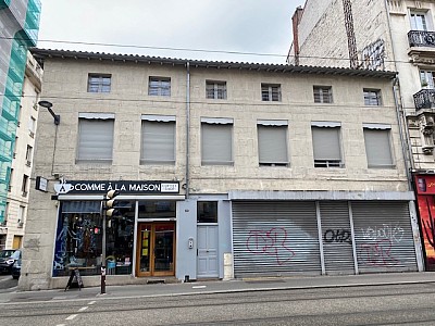 APPARTEMENT T3 A LOUER - ST ETIENNE QUARTIER TREFILERIE - 47.31 m2 - 549€ charges comprises par mois