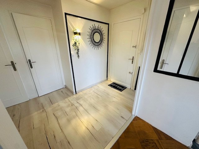 APPARTEMENT T3 - ST ETIENNE ROND POINT/FAURIEL - 58.42 m2 - LOU&Eacute;