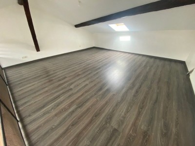 APPARTEMENT T3 - ST ETIENNE SAINT FRANCOIS - 111.9 m2 - LOUÉ