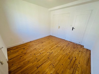 APPARTEMENT T3 A LOUER - ST ETIENNE TARDY/COLLINE DES PERES - 64.87 m2 - 610 € charges comprises par mois