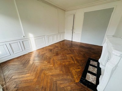 APPARTEMENT T3 A LOUER - ST ETIENNE URSULES/PEUPLE - 75.08 m2 - 645�&euro; charges comprises par mois