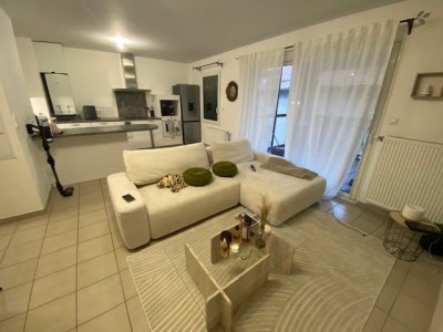 T3 plus Terrasse A LOUER - ST JUST ST RAMBERT - 67.87 m2 - 841 € charges comprises par mois