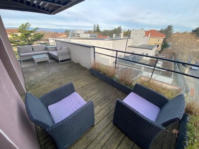 APPARTEMENT T3 A LOUER - ST JUST ST RAMBERT - 80.02 m2 - 1010€ charges comprises par mois